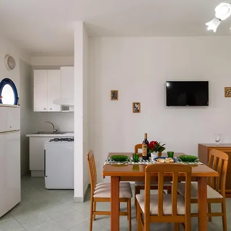 Gaia A 3 Posti Appartamento *