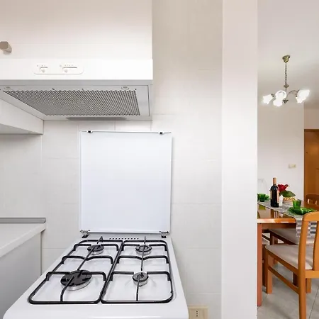 Gaia A 3 Posti Appartamento